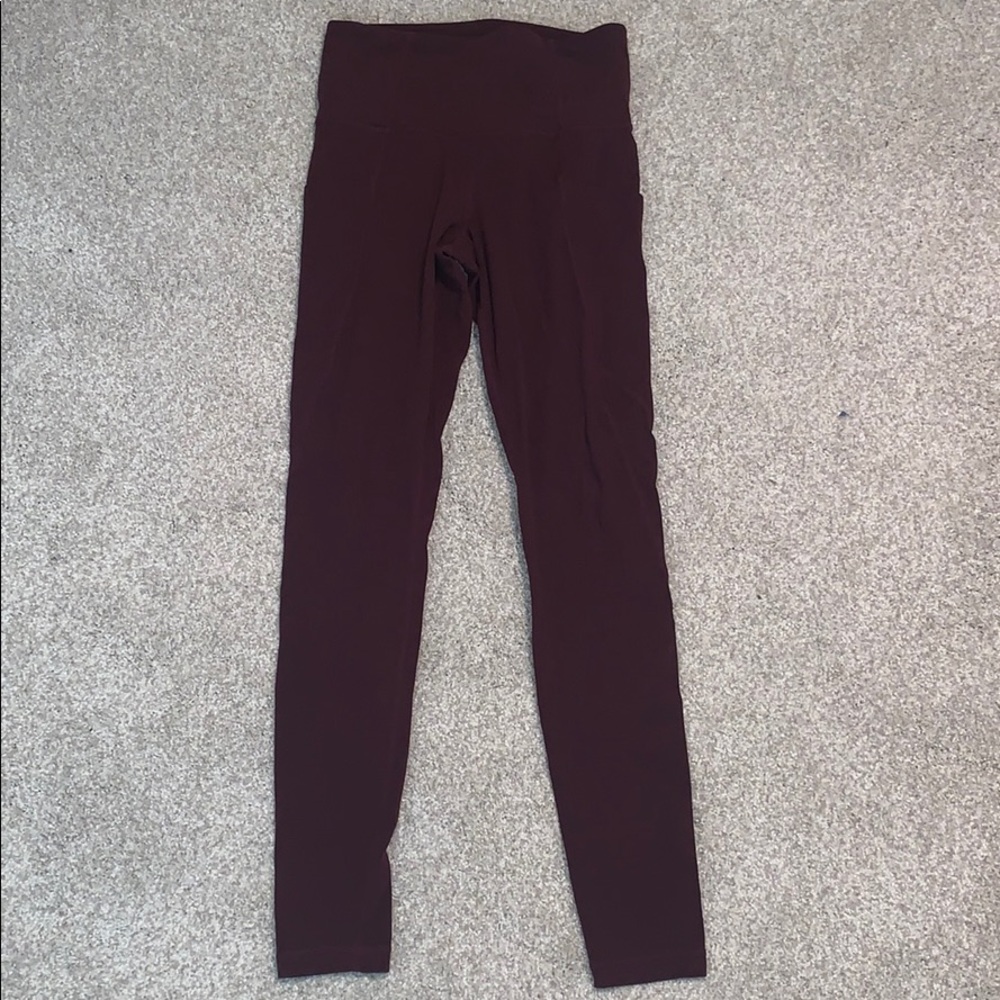 Athleta Salutation Stash Pocket Tight